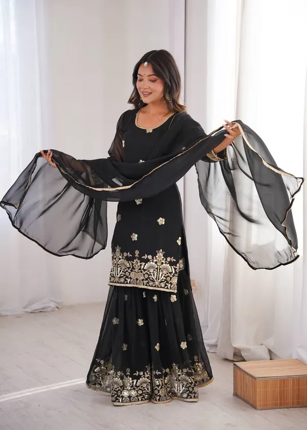Black_Ethnic_Wear_Kurta_Pajama_With_Dupatta_For_Women