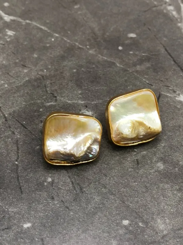 Zia_Studs_For_Women