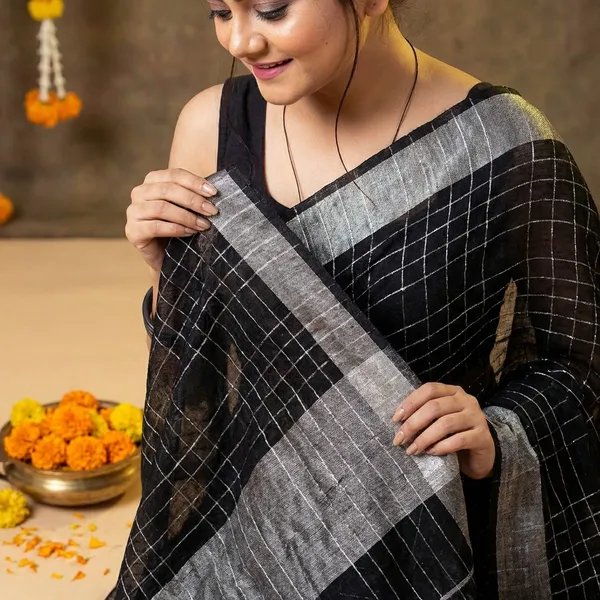 Black_Linen_Saree_For_Women