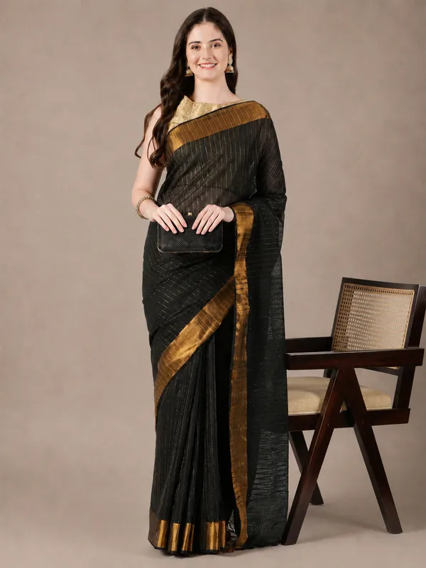 Black_Semi_Cotton_Saree_For_Women