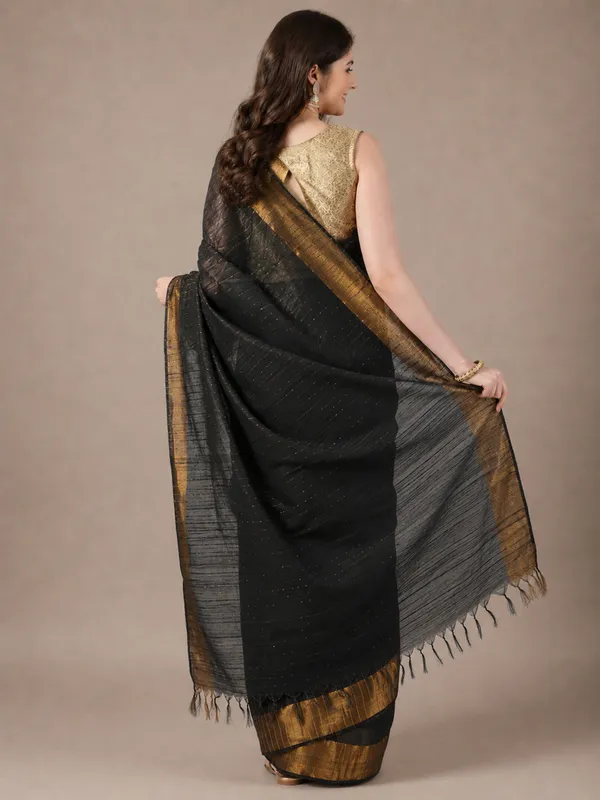 Black_Semi_Cotton_Saree_For_Women