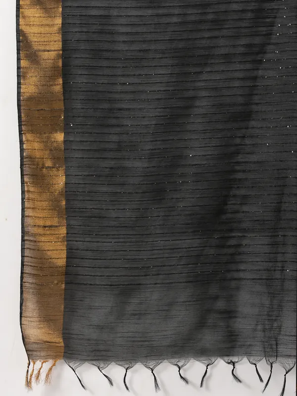 Black_Semi_Cotton_Saree_For_Women