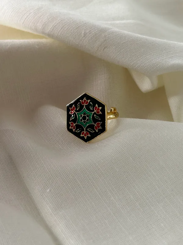 Black_Hexagon_Ring