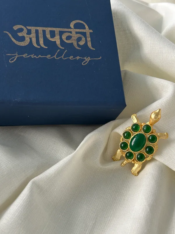 Green_Turtle_Brooch