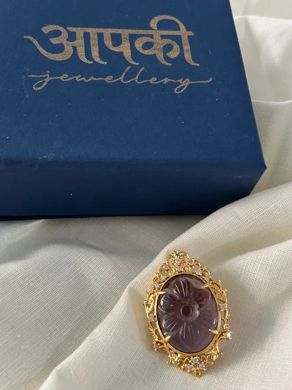 Amethyst_Carving_Brooch