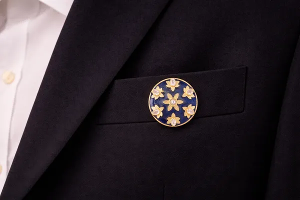 Blue_Button_Brooch