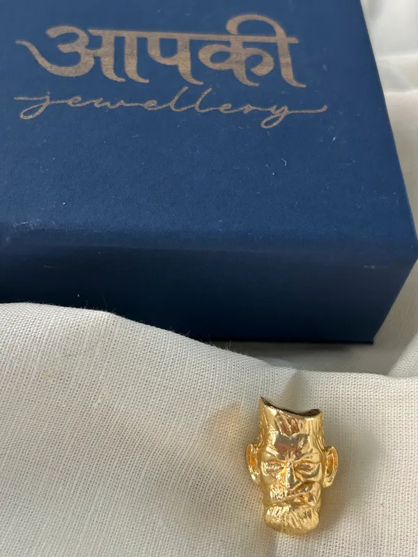 Cigrette_Brooch