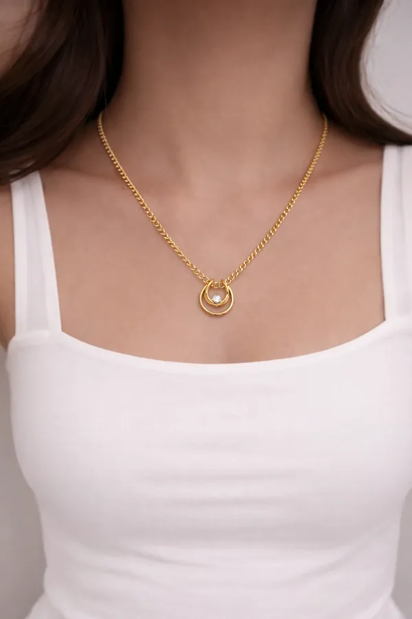 Crest_Pendant