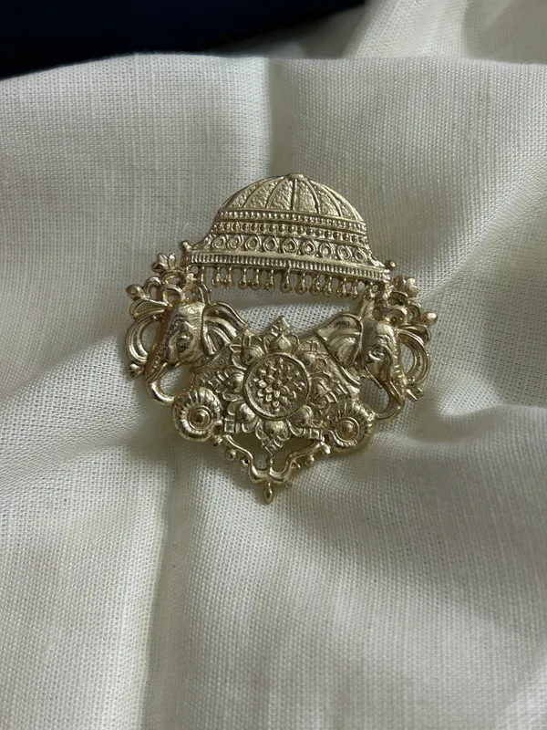 Elephant_Brooch