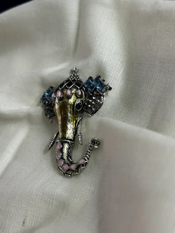 Elephant_Brooch_(IMPORTED)