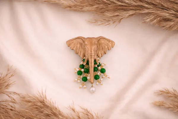 Elephant_Puvaai_Brooch