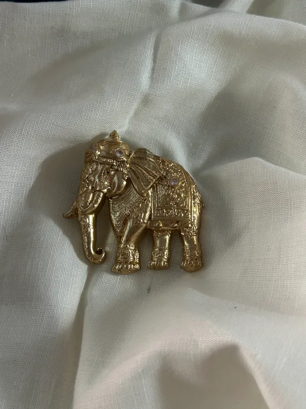 Haathi_Brooch