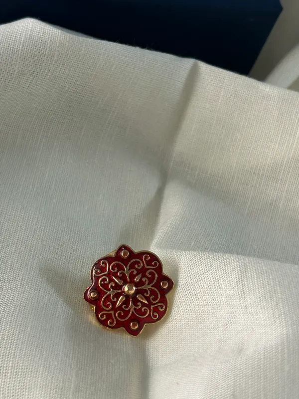 Laal_Phool_Brooch