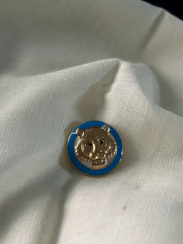 Lion_Brooch