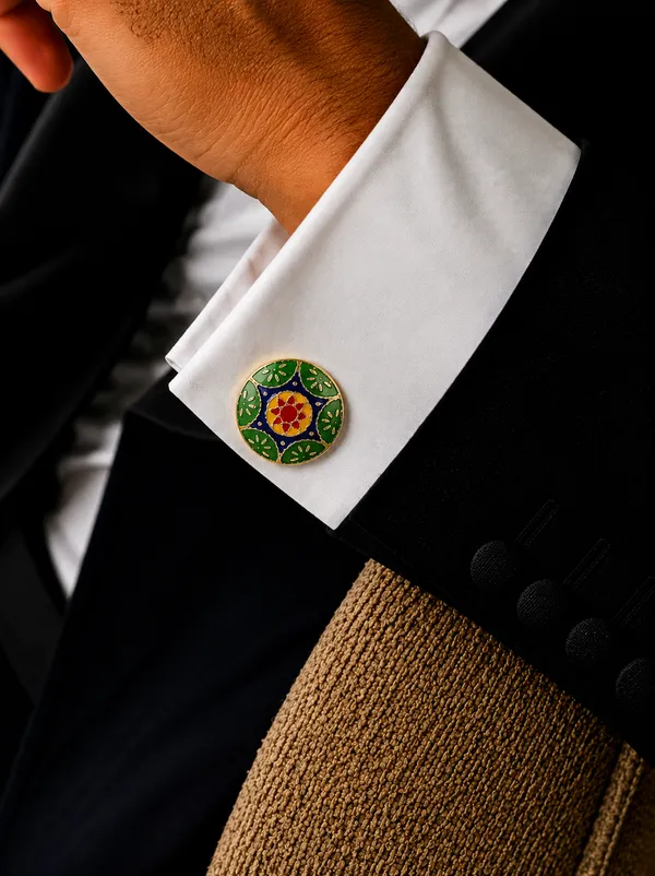 Lush_Cufflink
