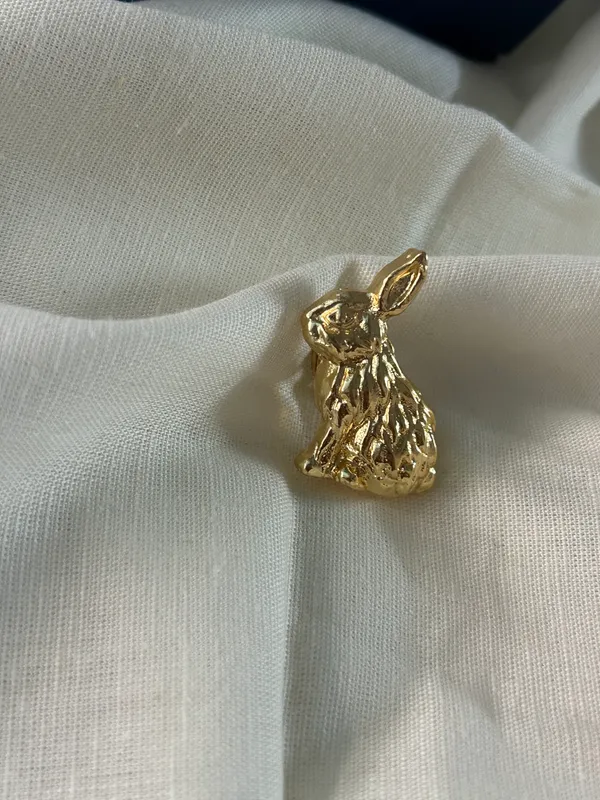 Rabbit_Brooch