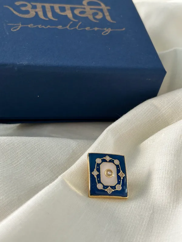 Rectangular_Brooch