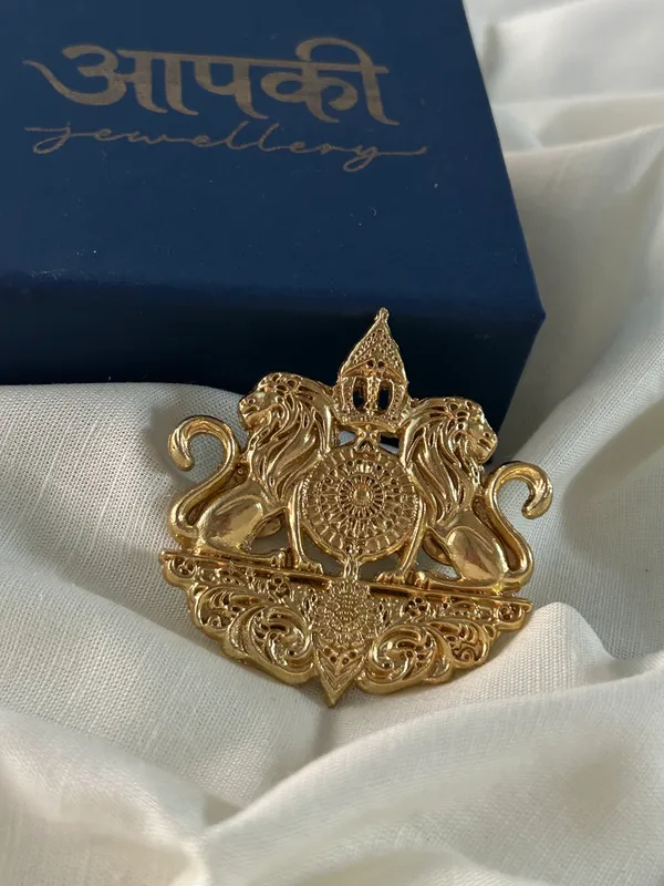 Sheera_Brooch