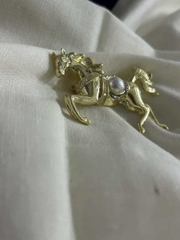 Stallion_Brooch_(IMPORTED)