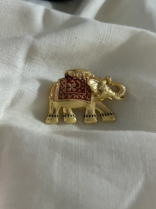 Elephant_Brooch