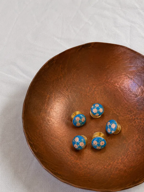 Pichwai_Enamel_Kurta_Button_(Set_of_5)