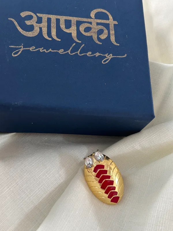 Bee_Brooch