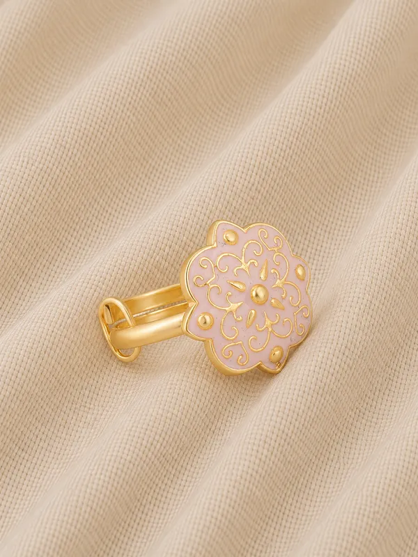 Cream_Floral_Ring