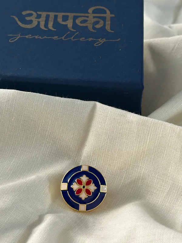 Royal_Blue_Brooch