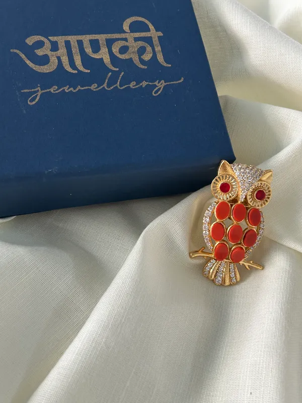 Coral_Owl_Brooch