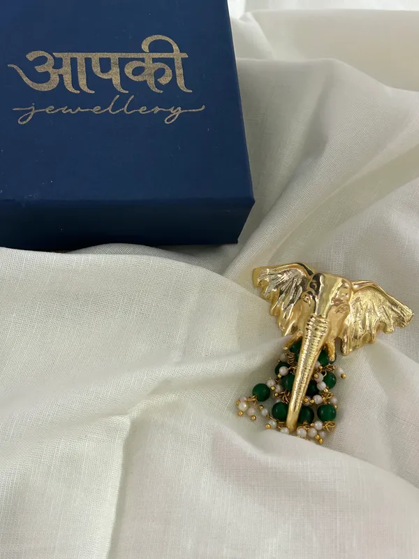 Elephant_Puvaai_Brooch