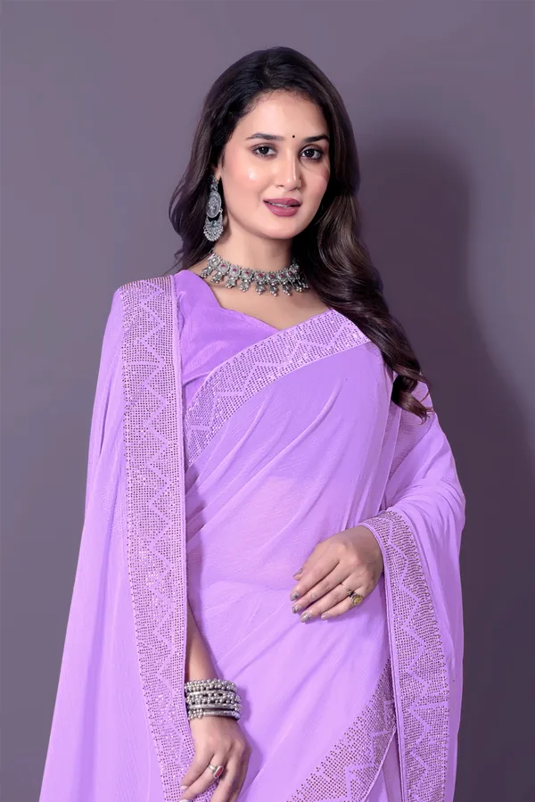 Lavender_Embellished_Border_Georgette_Saree_with_Blouse_For_Women