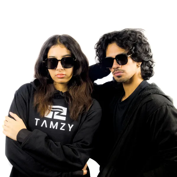 Black_Polycarbonate_Premium_Unisex_Sunglasses