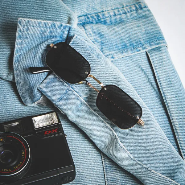 Black_Polycarbonate_Premium_Unisex_Sunglasses