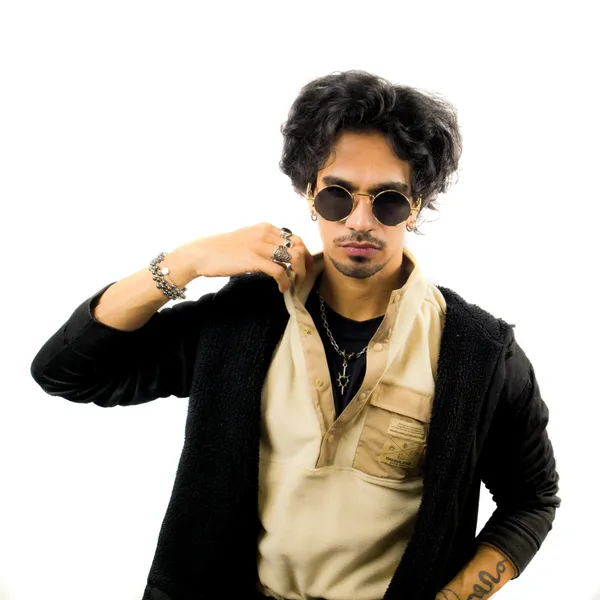 Golden_Polycarbonate_Premium_Unisex_Sunglasses