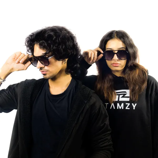 Black_Polycarbonate_Premium_Unisex_Sunglasses