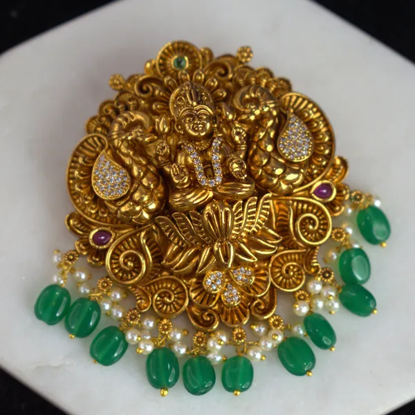 Udbhava_Traditional_Nakshi_Lakshmi_Pendant_with_Green_Bead_&_Pearl_Drops_–_Temple_Jewellery

