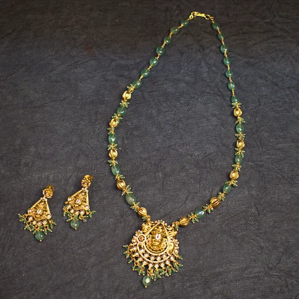 Green_Aventurine_Beads_Temple_Necklace_Set_with_Earrings_–_Kattu_Theega_Karigari