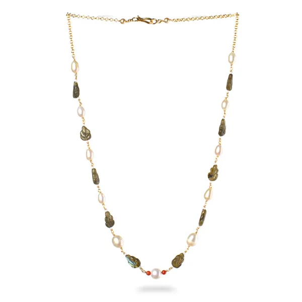 Handcrafted_Kattu_Theega_Necklace_with_Real_Pearls_&_Natural_Leaf-Shaped_Stone_Beads_|_Elegant_Nature-Inspired_Jewellery