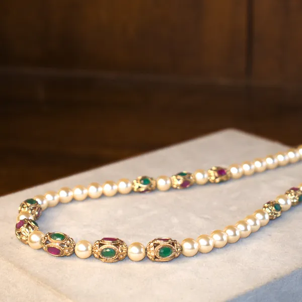 Temple_Grace_Mala_|_Single_Line_Sutrakar_Necklace_with_Premium_stimulated_Pearls_&_Nakshi_Stone_Balls_|_Traditional_Elegant_Mala