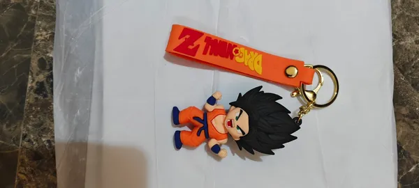 Premium_Dragon_Ballz_Goku_Figurine_Silicone_Keychain_with_Wrist_Strap
