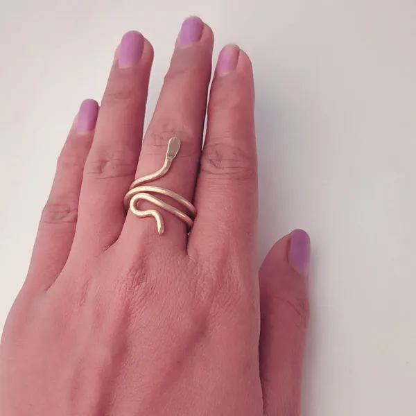Handcrafted_Golden_Serpent_Brass_Wrap_Ring