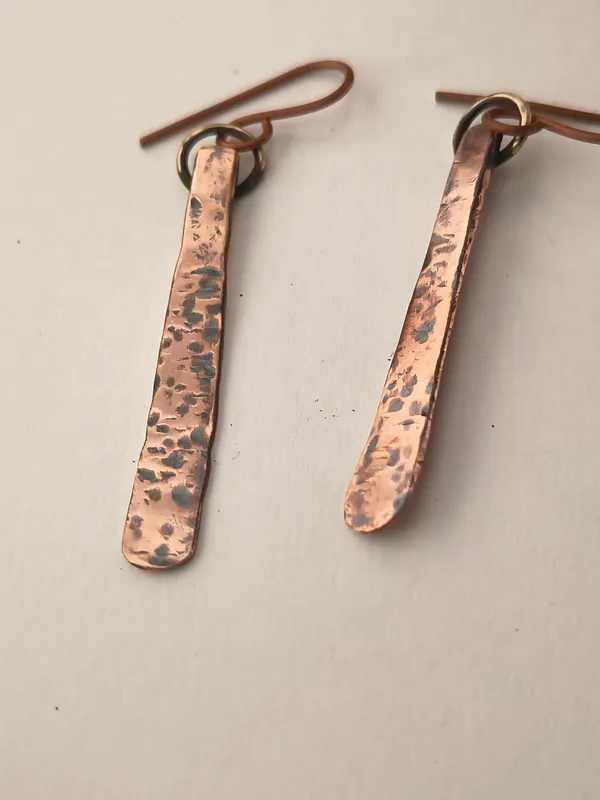 Handcrafted_Copper_Drift_Bar_Earrings
