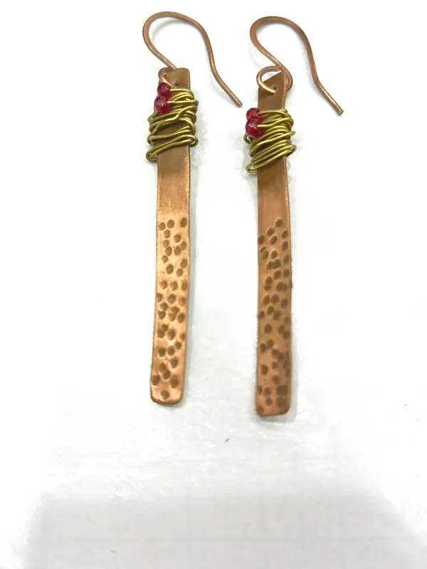 Handcrafted_Copper_Ember_Bar_Earrings