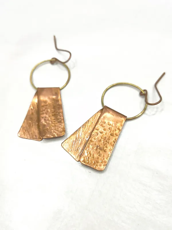Handcrafted_Copper_Fold_Hoop_Earrings