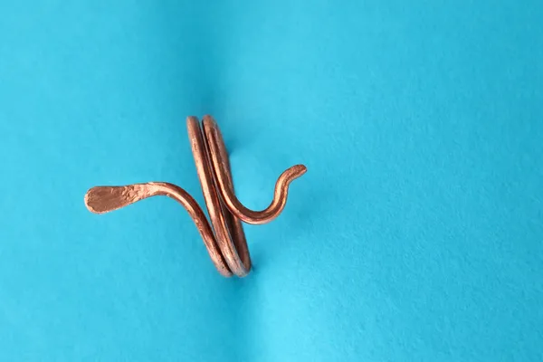 Handcrafted_Serpentina_Copper_Wrap_Ring