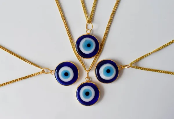 Evil_Eye_pendant