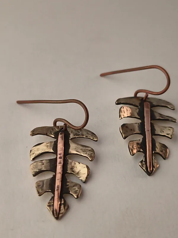 Handcrafted_Forest_Vein_Leaf_Earrings