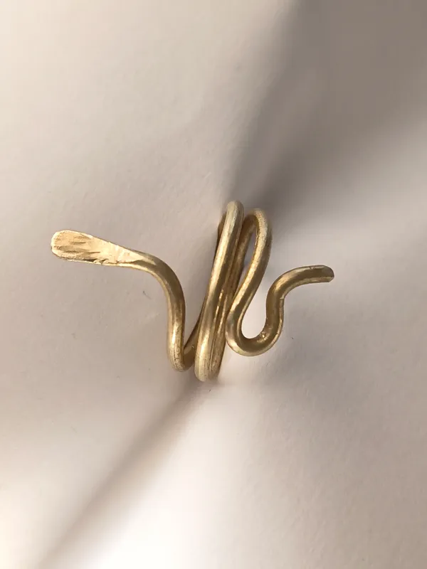 Handcrafted_Golden_Serpent_Brass_Wrap_Ring