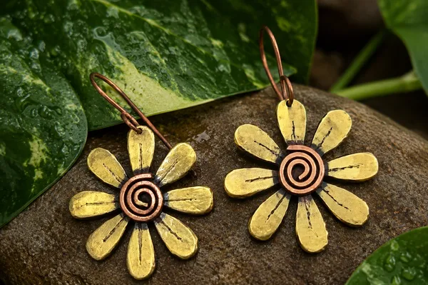 Handcrafted_Srivalli_Amara_Earrings