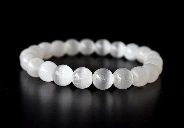 Natural_Selenite_Crystal_Bracelet_with_Certificate